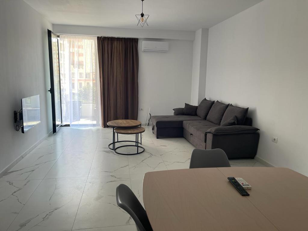 Sunrose Residences Саранде Екстериор снимка