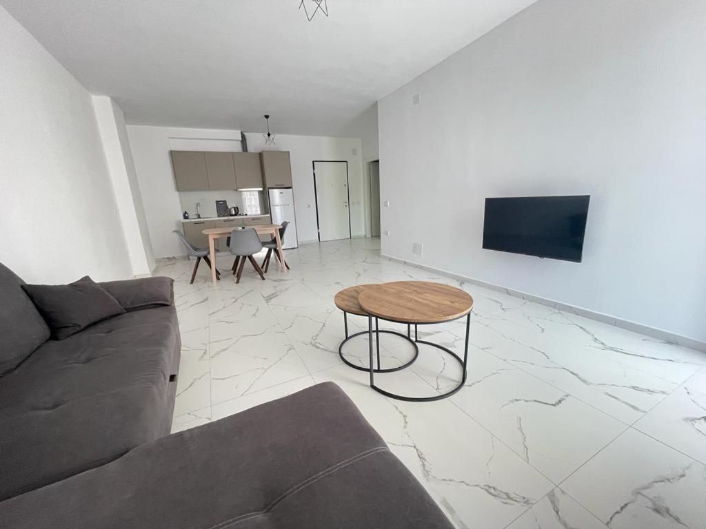 Sunrose Residences Саранде Екстериор снимка
