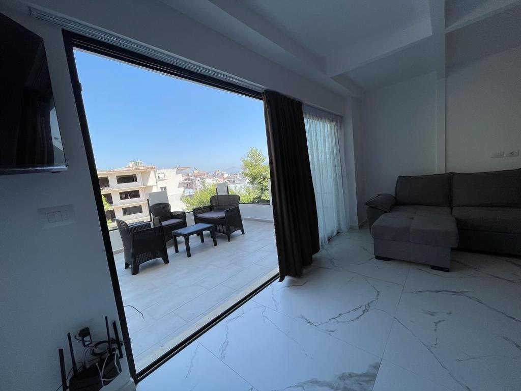 Sunrose Residences Саранде Екстериор снимка