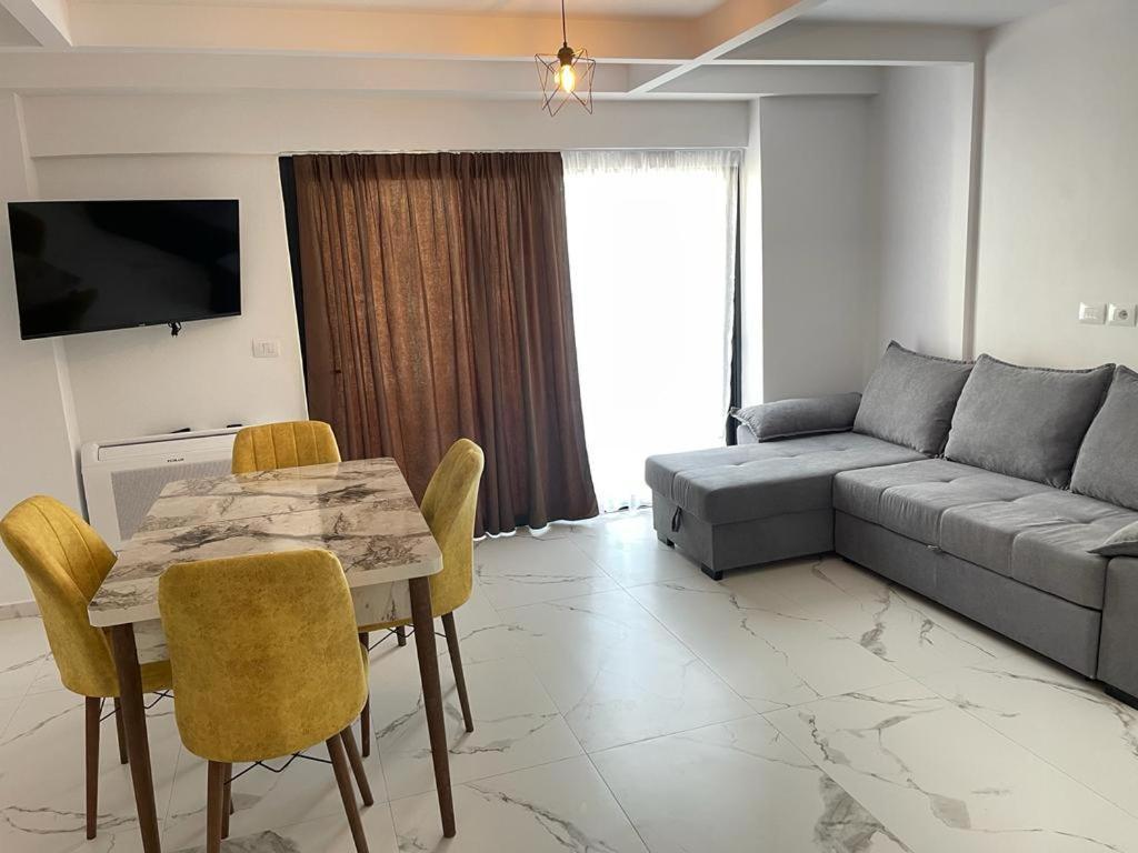Sunrose Residences Саранде Екстериор снимка