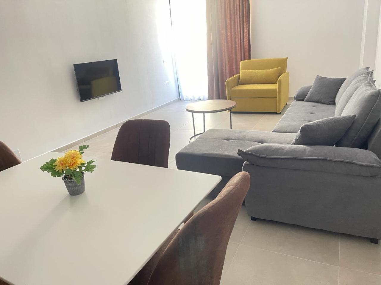 Sunrose Residences Саранде Екстериор снимка